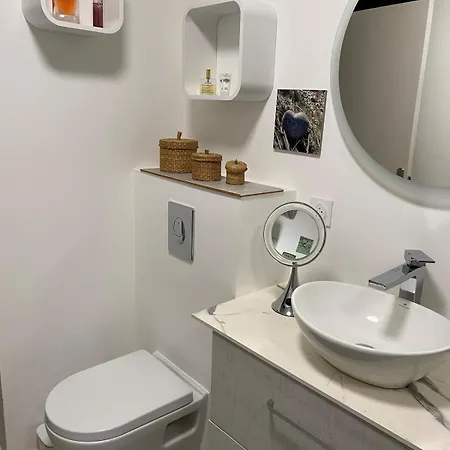 à 2 Pas De La * Hyères