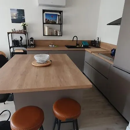 à 2 Pas De La Appartamento