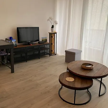 Apartamento à 2 Pas De La Hyères